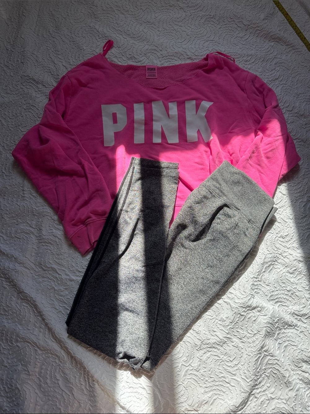 PINK Victoria's Secret Bright Pink Logo Crewneck & Pants